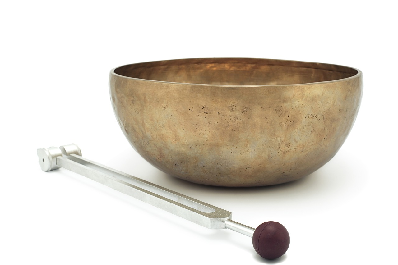 tuning folk and singing bowl